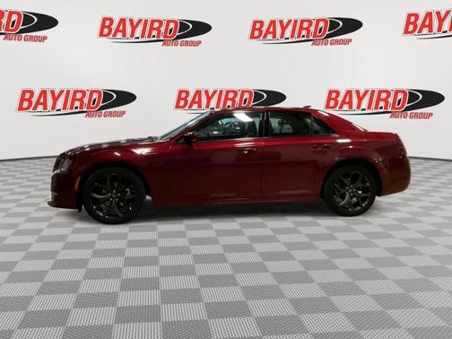 2023 Chrysler 300 Touring L