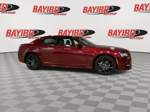 2023 Chrysler 300 Touring L