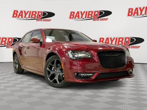 2023 Chrysler 300 Touring L