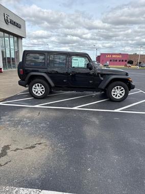2023 Jeep Wrangler Sport