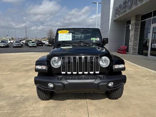 2023 Jeep Gladiator Overland