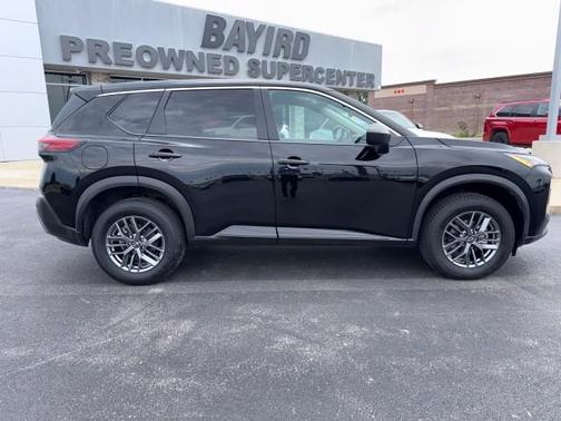 Gun Metallic 2023 Nissan Rogue S