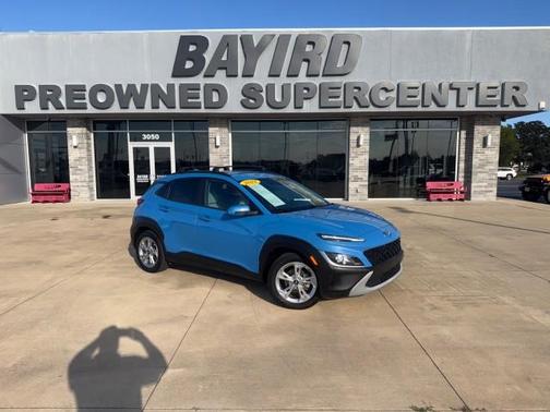 2022 Hyundai KONA SEL