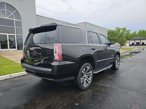 2017 GMC Yukon SLT