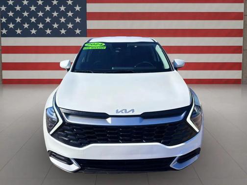 2024 Kia Sportage LX