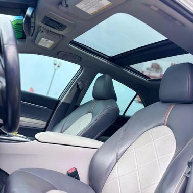 2018 Toyota Camry XLE
