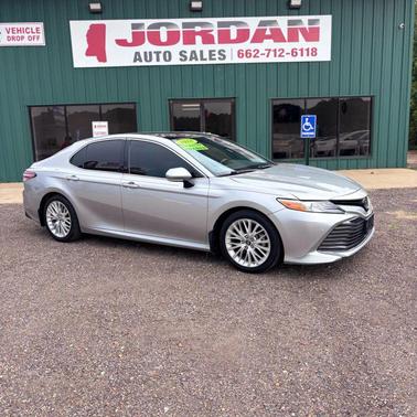 2018 Toyota Camry XLE