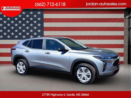 2025 Chevrolet Trax LS