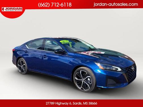 2024 Nissan Altima SR FWD