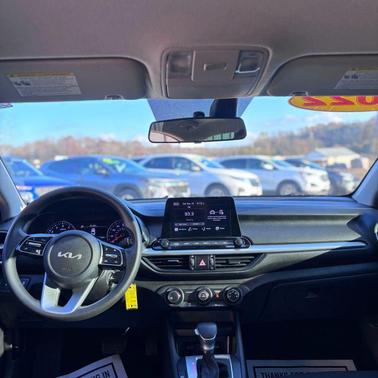 2022 Kia Forte LXS