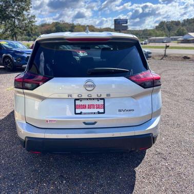 2024 Nissan Rogue SV