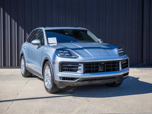 2025 Porsche Cayenne 