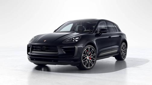 Jet Black Metallic 2023 Porsche Macan
