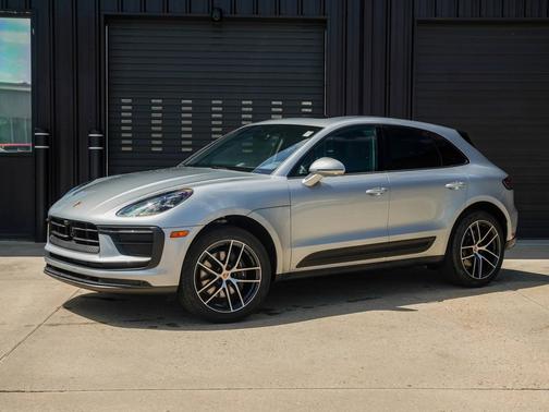 2025 Porsche Macan 