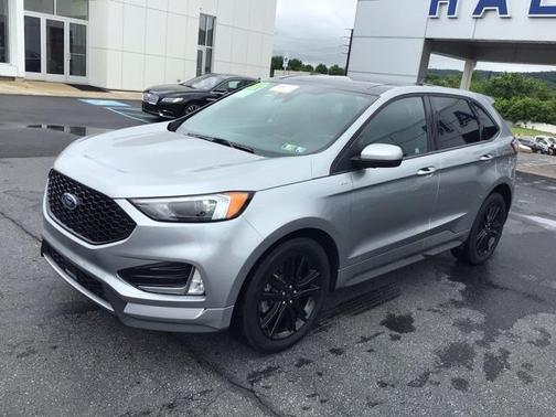 2022 Ford Edge ST Line