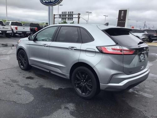 2022 Ford Edge ST Line