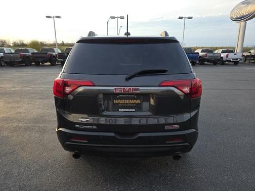 2017 GMC Acadia SLT-1