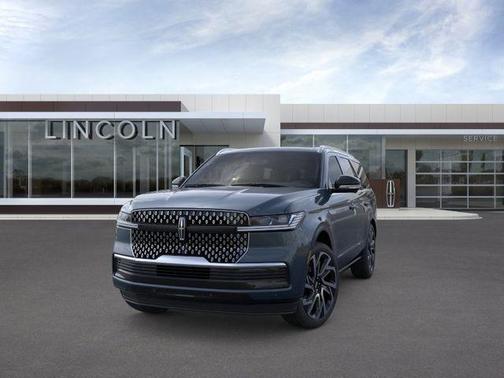 Flight Blue 2026 Lincoln Navigator Reserve