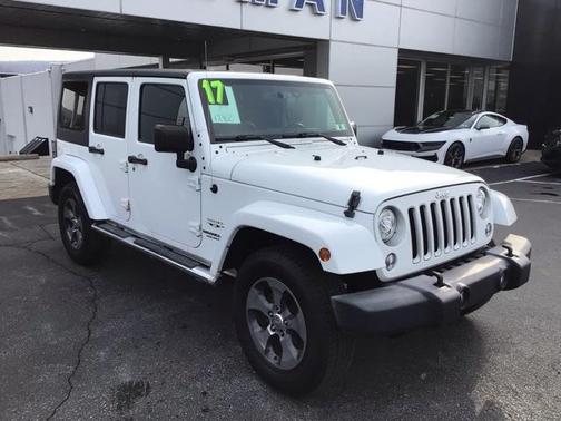 2017 Jeep Wrangler Unlimited Sahara