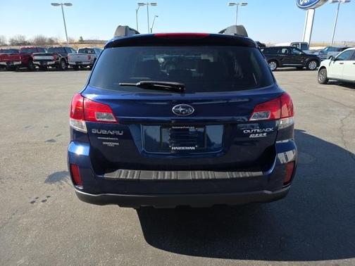 2011 Subaru Outback 2.5i Premium