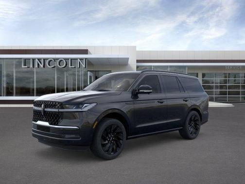 Infinite Black Metallic 2026 Lincoln Navigator Reserve