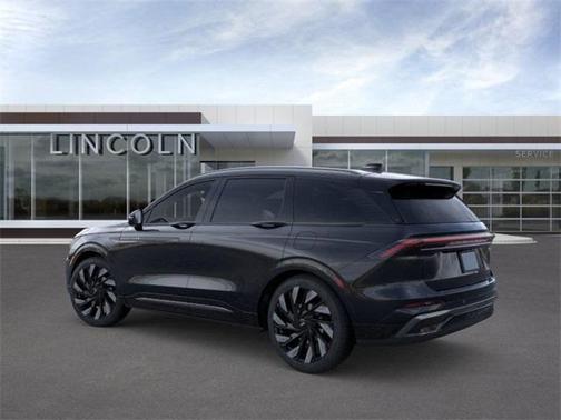 2025 Lincoln Nautilus Reserve