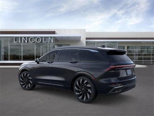2025 Lincoln Nautilus Black Label