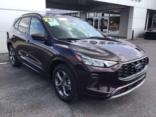 Cinnabar Red Metallic 2023 Ford Escape ST-Line