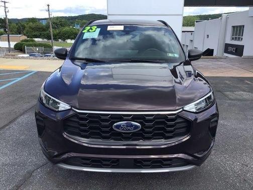 Cinnabar Red Metallic 2023 Ford Escape ST-Line