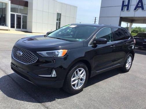 Agate Black Metallic 2023 Ford Edge SEL