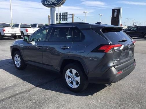 2019 Toyota RAV4 Hybrid LE