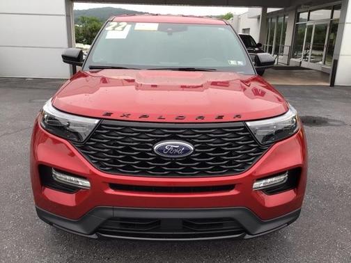 2022 Ford Explorer ST-Line