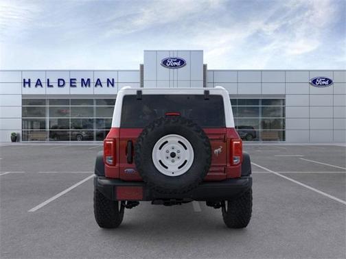 2025 Ford Bronco Heritage Edition