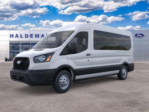 Oxford White 2026 Ford Transit-350