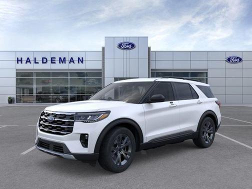 Star White 2026 Ford Explorer Active