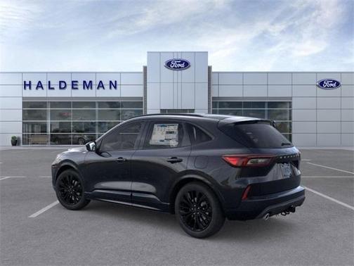 2026 Ford Escape ST-Line Elite