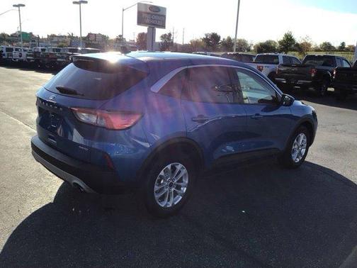 Velocity Blue Metallic 2021 Ford Escape SE