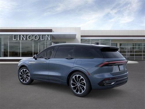 2025 Lincoln Nautilus Reserve
