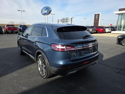 2019 Lincoln Nautilus Reserve