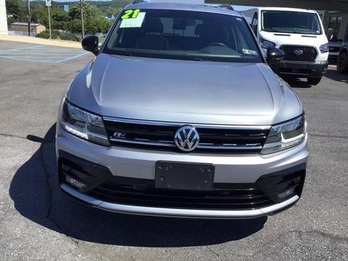 2021 Volkswagen Tiguan 2.0T SE R-Line Black