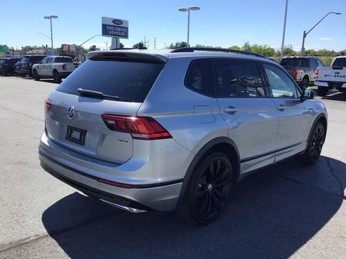 2021 Volkswagen Tiguan 2.0T SE R-Line Black
