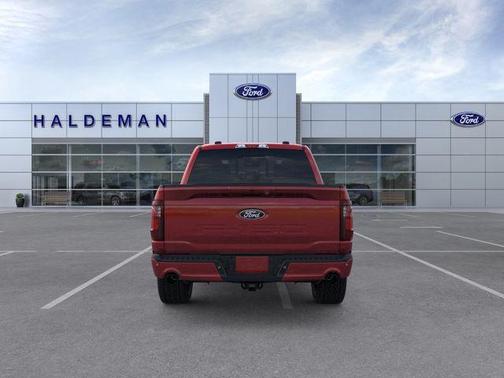 Ruby Red Metallic Tinted Clearcoat 2026 Ford F-150 XLT