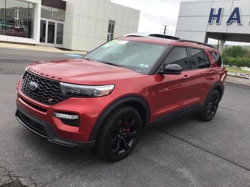 2022 Ford Explorer ST