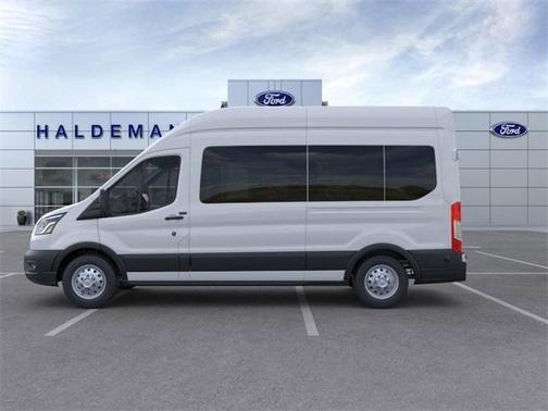 2025 Ford Transit-350 XL
