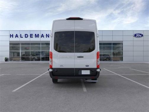 2025 Ford Transit-350 XL