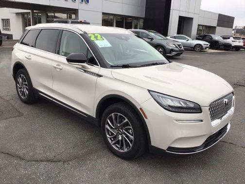 2022 Lincoln Corsair Standard