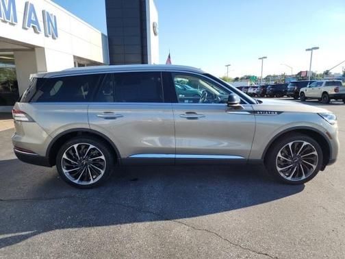2023 Lincoln Aviator Reserve AWD