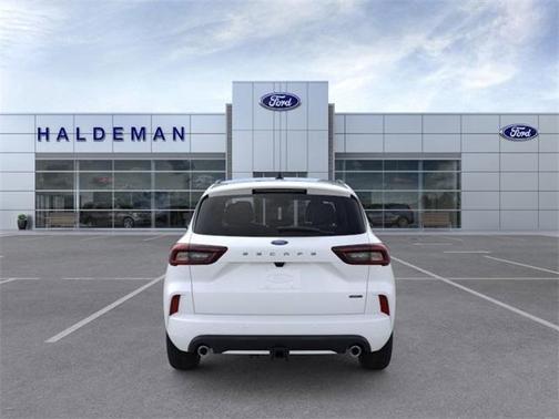 2025 Ford Escape ST-Line Elite