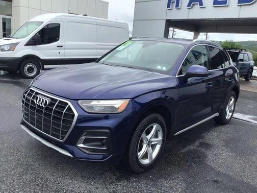 Navarra Blue Metallic 2021 Audi Q5 45 Premium