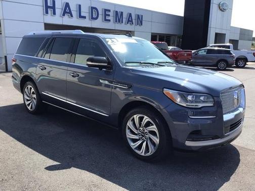 2023 Lincoln Navigator L Reserve